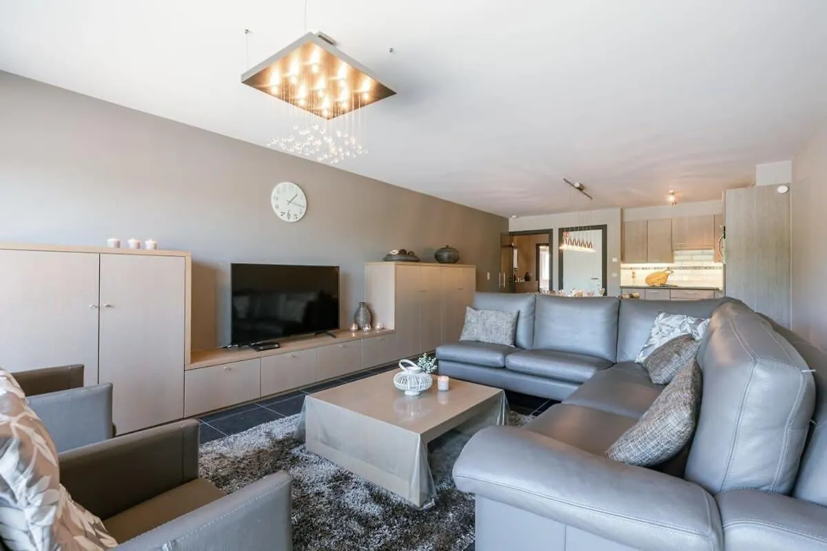 Huswell - Bright Apartment With Parking Near The Beach Bredene